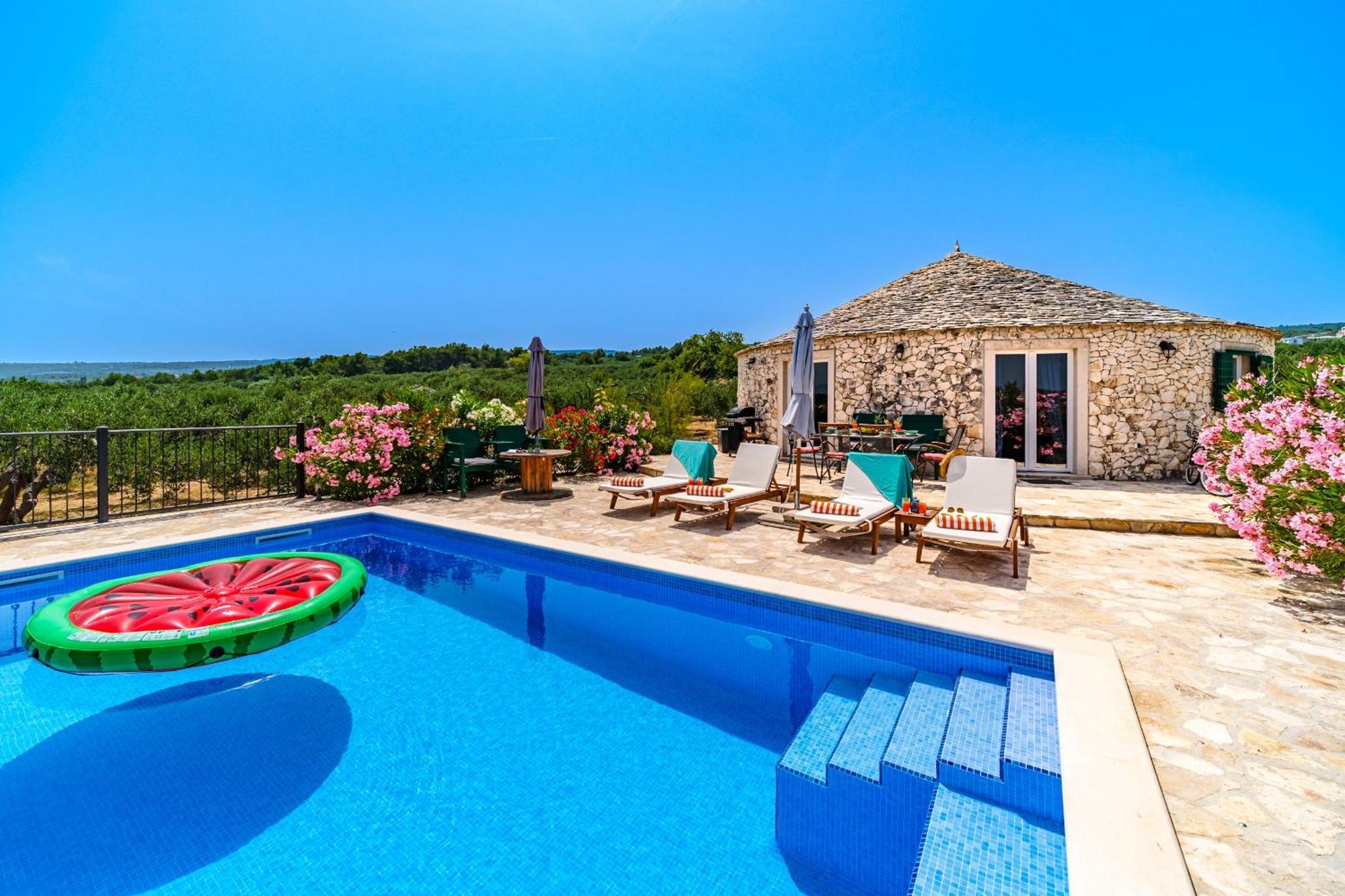 Island Getaway - Heritage House Mirce Exterior foto